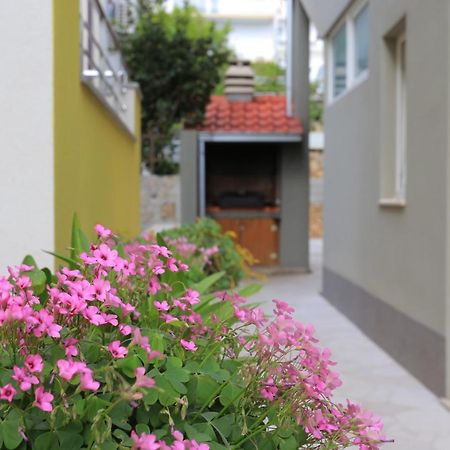 Tice Apartment Nemira 17039A מראה חיצוני תמונה