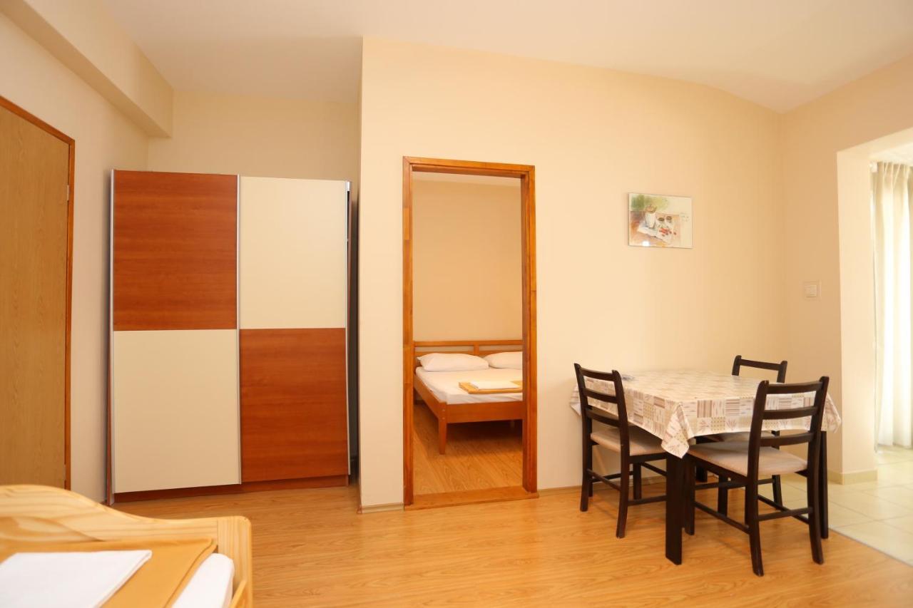 Tice Apartment Nemira 17039A מראה חיצוני תמונה